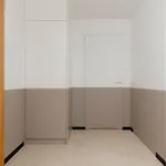 Center By Renters *